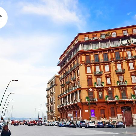 Maison Mari B&B Napoli Bagian luar foto