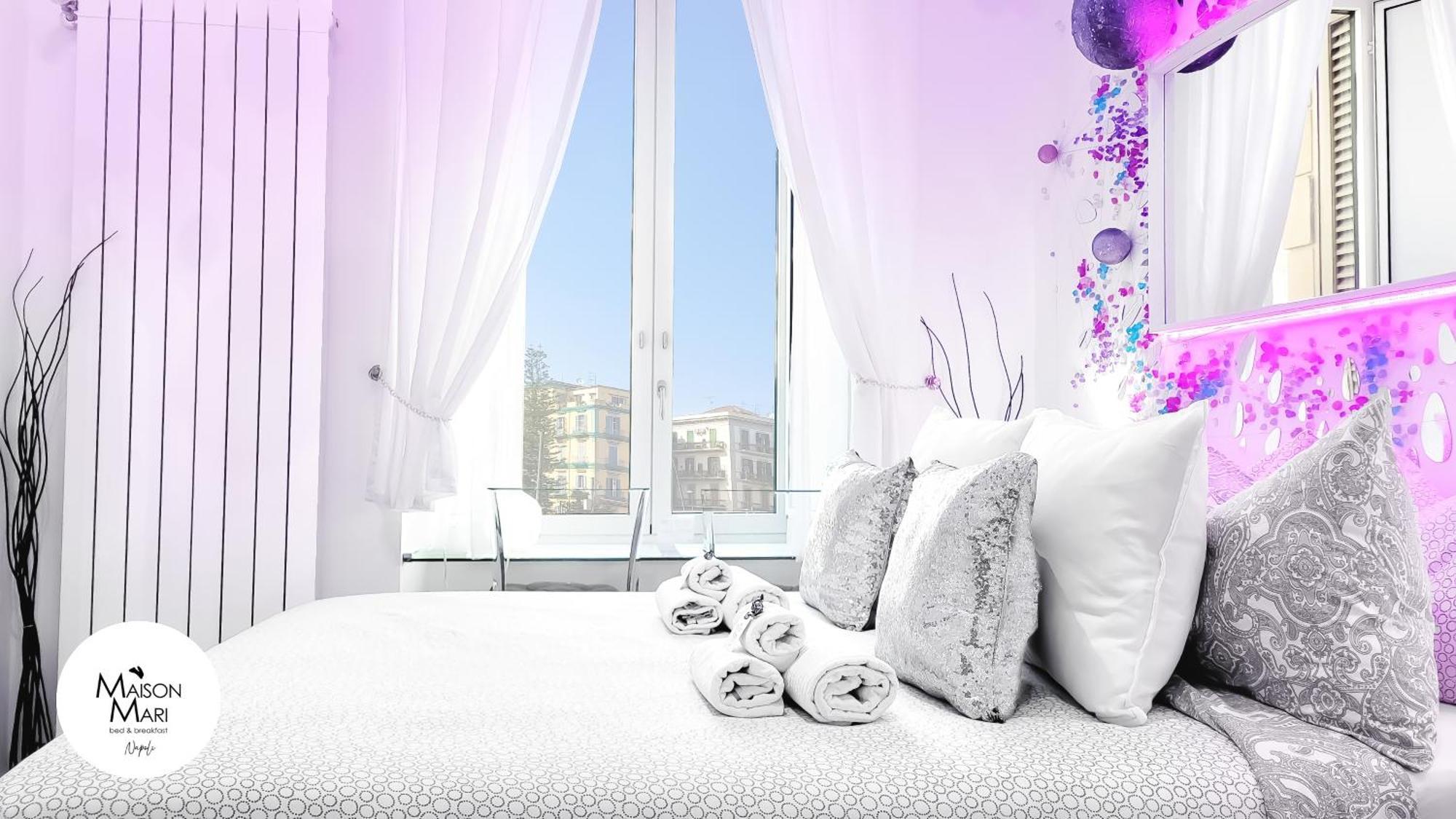 Maison Mari B&B Napoli Bagian luar foto