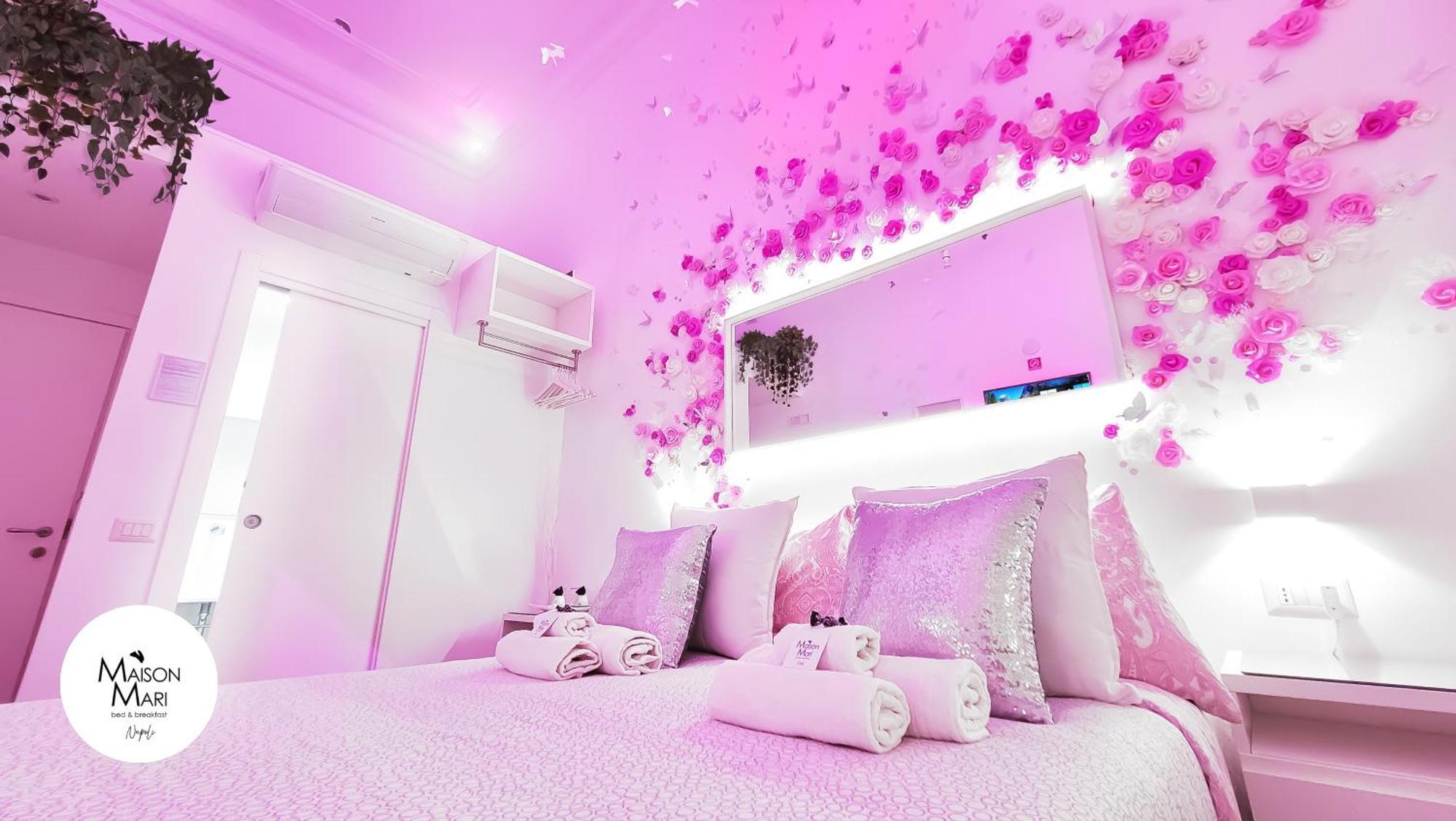 Maison Mari B&B Napoli Bagian luar foto