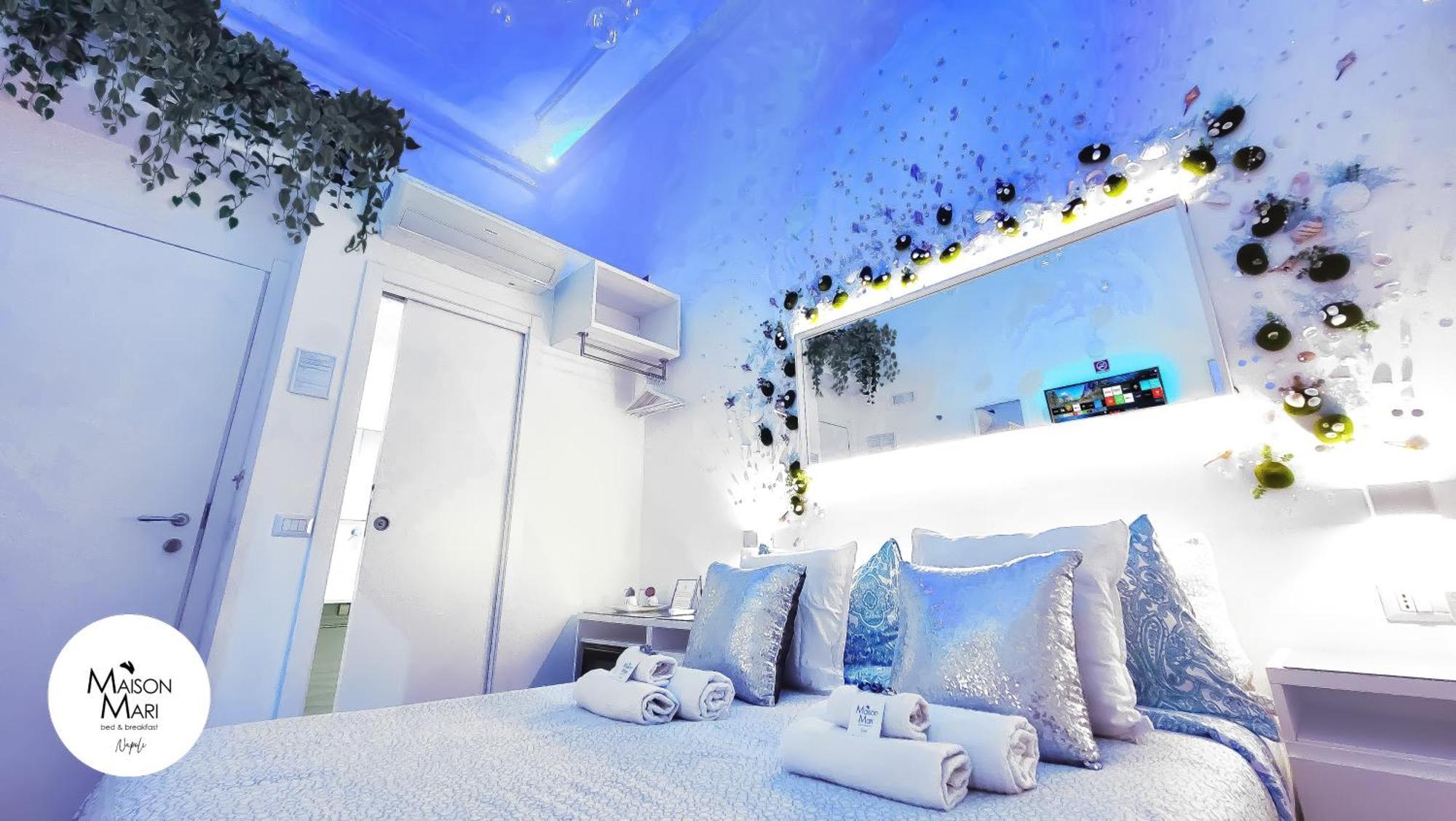 Maison Mari B&B Napoli Bagian luar foto